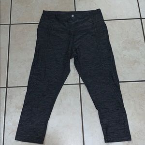 Women’s Grey Yoga pants capri